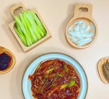Stir-Fried Rice Noodles with Vegetables