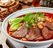 Beef Oil-Poured Noodles