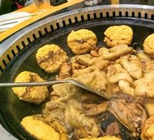 Pan-fried Dumpling Buns