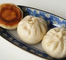 Leek and Egg Dumpling