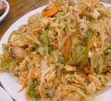 Seafood Stir-Fried Noodles