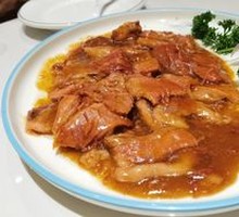 Stewed Beef with Yellow Sauce