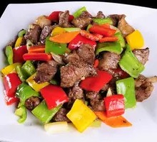 Black Pepper Beef Rice Bowl