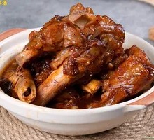 酱羊哈巴