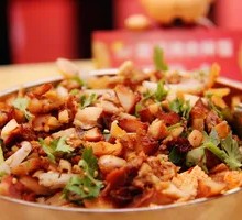 麻辣烤肉盖饭