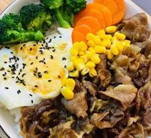 Daily Delight Beef Rice Bowl