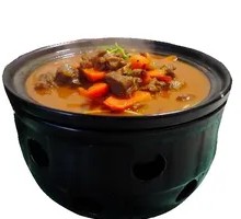 Stewed Beef with Tomato in Clay Pot