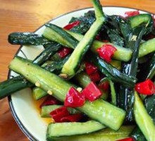 Spicy Cucumber Strips