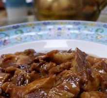 Stewed Beef with Yellow Sauce