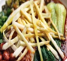 Bamboo Shoot Noodles