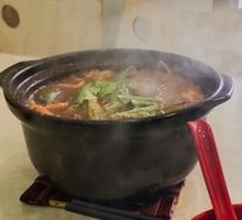 Crossing-the-bridge Rice Noodles
