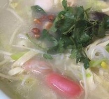 Three Delicacies Rice Noodles