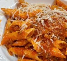 Tomato Beef Sauce Pasta