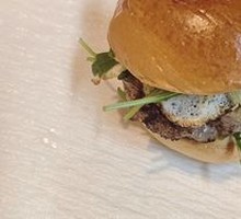 American Thick Beef Burger