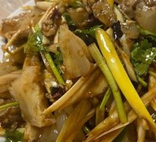 葱拌蹄筋