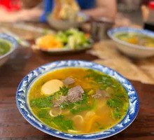 Yellow Soup Noodles