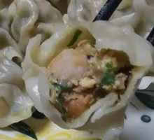 Shrimp and Three Fresh Fillings Dumplings
