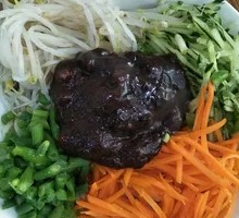 Zhajiangmian