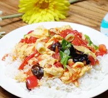 Tomato and Egg Fried Rice