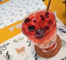 Elderflower Sparkling Water