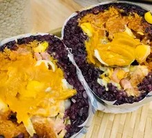咸蛋黄火腿饭团