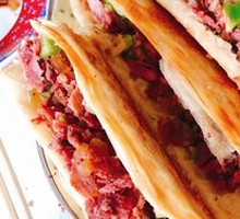 Ordinary Donkey Meat Fire Cake