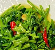 Stir-Fried Water Spinach