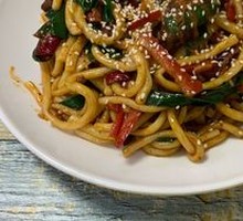 Dry-Fried Noodles