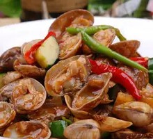 Spicy Stir-Fried Clams