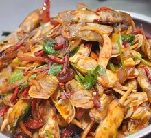 Spicy Stir-fried Large Clams