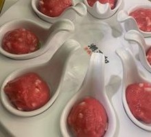手打鲜肉丸