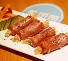 Bacon and Enoki Mushrooms