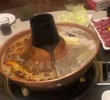 Clear Soup Yang-Yang Hot Pot Base