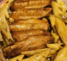 Xiao Li Braised Chicken Wings