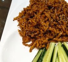 Beijing-style Shredded Pork in Soy Sauce