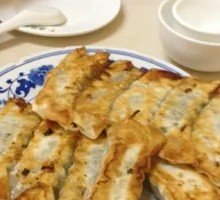 Vegetarian Xihulu Dumpling Pancakes