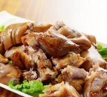 Braised Pork Trotter