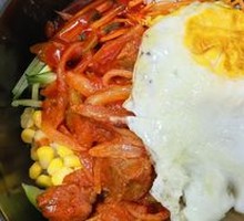 Black Pepper Beef Stone Pot Rice