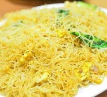 Egg and Braised Pork Fried Rice Noodles