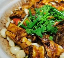 Braised Sea Bass in Clay Pot