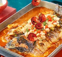 蒜香小龙虾叉尾鮰鱼