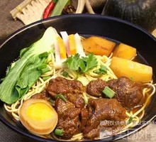 招牌牛腱肉汤面