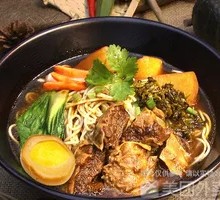 Old Jar Sichuan-style Pickled Cabbage Beef Noodle Soup
