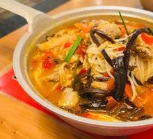 Pickled Pepper Spare Ribs Rice Noodles