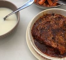 Oil-Poured Chili Noodle Layer Cake