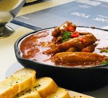 Devil Chicken Wing Pot