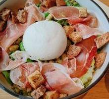 Burrata Caprese Salad with Prosciutto and Lentils