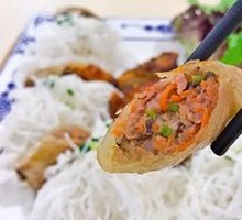 Vietnamese Chicken Bun