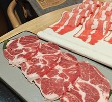 Freshly Sliced Lamb Meat