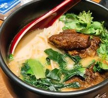 Tomato Soup Pork Soft Bone Noodles